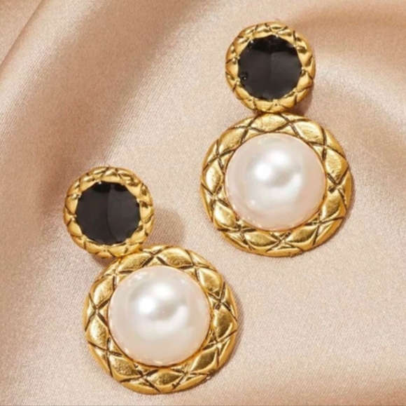 925 Sterling Silver Faux Pearl RoundDrop Earrings - Picture 3 of 4